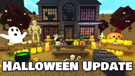Hey guys if your like me then you can probably not wait for the <strong>Halloween update</strong>! Well anyways here are 3 cute build ideas to get you into the spooky season. . Bloxburg halloween update 2023